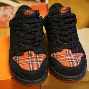 Nike Dunk Low Premium (Hot Red/Black Varsity Red)